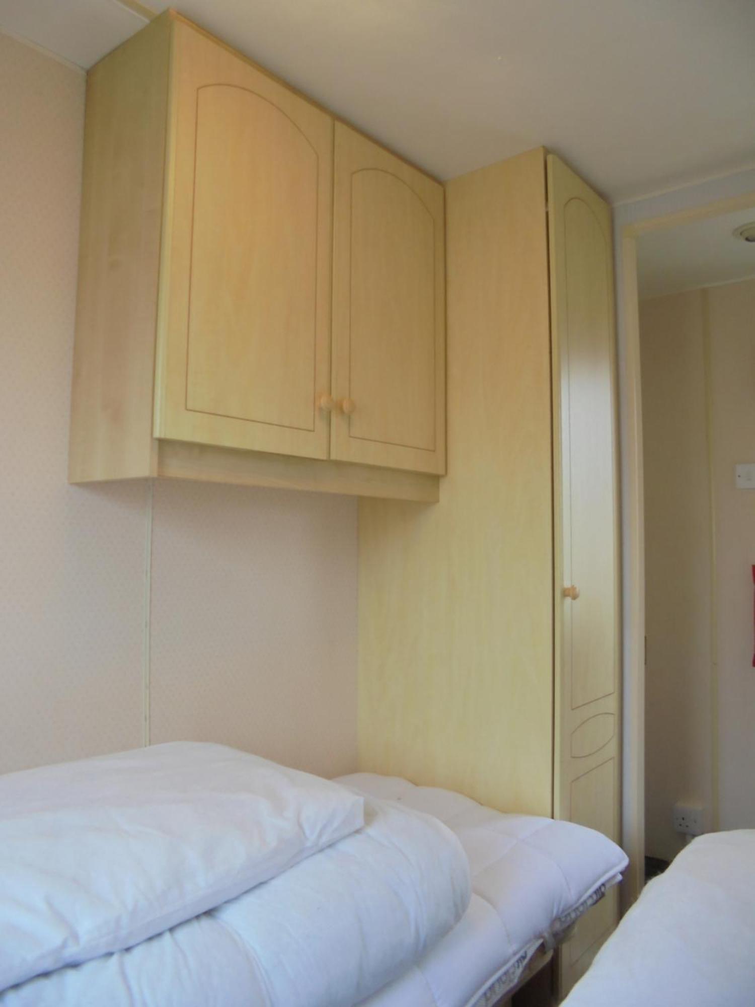 8 Berth On Sealands Everglade III Инголдмелс Экстерьер фото